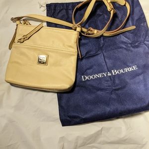 Dooney & Bourke crossbody bag